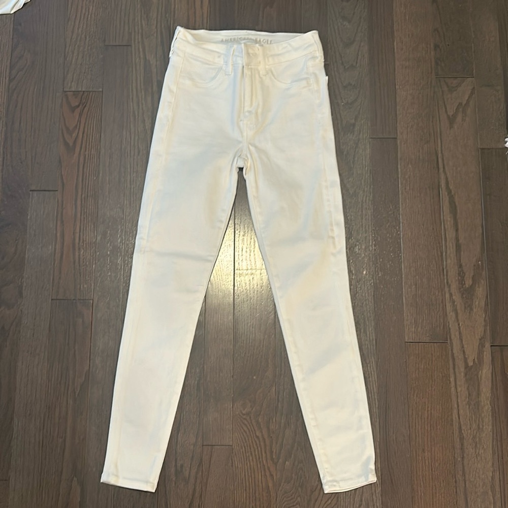 American Eagle next level stretch white jeans